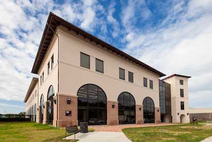 Picture of outdoors of Digital Media Center at Louisiana State University (LSU)